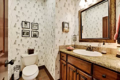Bath - 1690 S Royal Dr, Springfield, MO 65809 photo 1 of 11