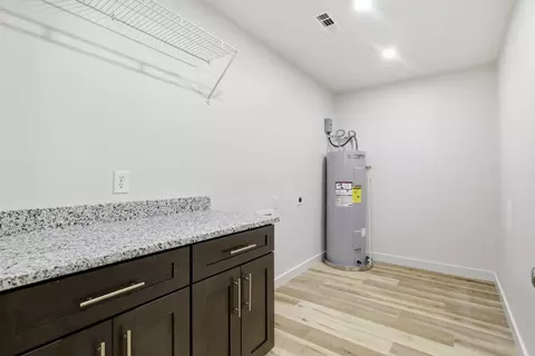 Other - 915 S Hudson Ave, Aurora, MO 65605 photo 2 of 2