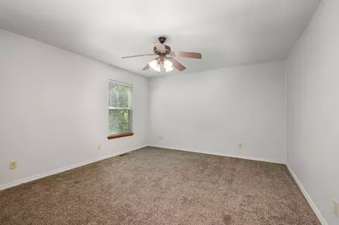 Bedroom - 660 Ellison St, Branson, MO 65616 photo 1 of 7