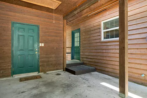 Exterior - 660 Ellison St, Branson, MO 65616 photo 4 of 5