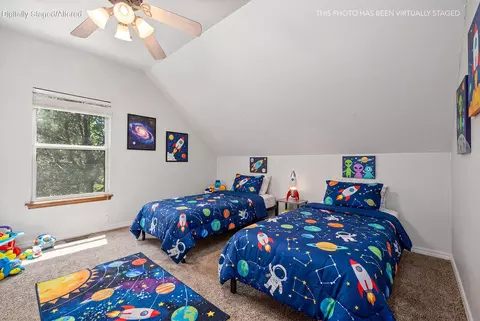 Bedroom - 660 Ellison St, Branson, MO 65616 photo 4 of 7
