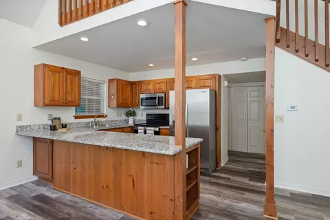 Kitchen - 660 Ellison St, Branson, MO 65616 photo 1 of 5