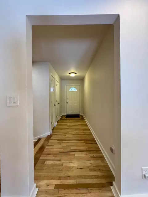 Entry Way - 3537 S Dollison Ave, Springfield, MO 65807 photo 1 of 1