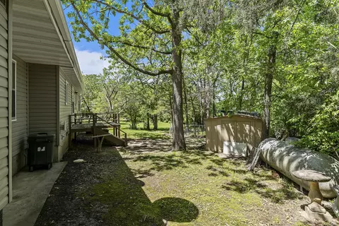 Exterior - 1133 E 318th Rd, Flemington, MO 65650 photo 5 of 11