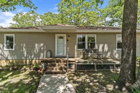 Exterior - 1133 E 318th Rd, Flemington, MO 65650 photo 3 of 11