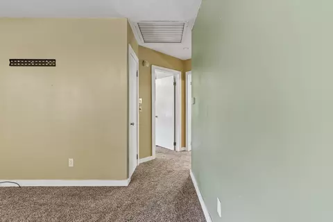 Entry Way - 1133 E 318th Rd, Flemington, MO 65650 photo 2 of 2
