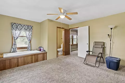 Bedroom - 1133 E 318th Rd, Flemington, MO 65650 photo 6 of 7