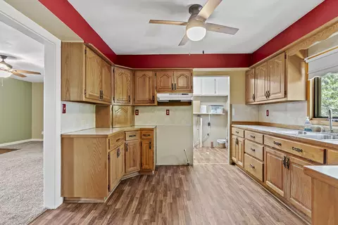 Kitchen - 1133 E 318th Rd, Flemington, MO 65650 photo 3 of 4