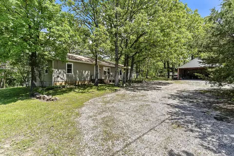 Exterior - 1133 E 318th Rd, Flemington, MO 65650 photo 7 of 11
