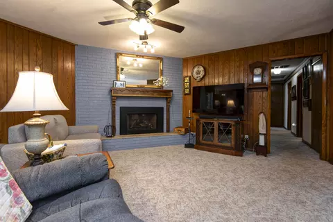759 W Kingsley St, Springfield, MO 65807 photo 12