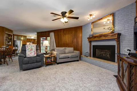 759 W Kingsley St, Springfield, MO 65807 photo 11