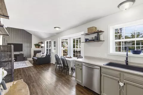 Kitchen - 915 Wesley Rd, Nixa, MO 65714 photo 4 of 4