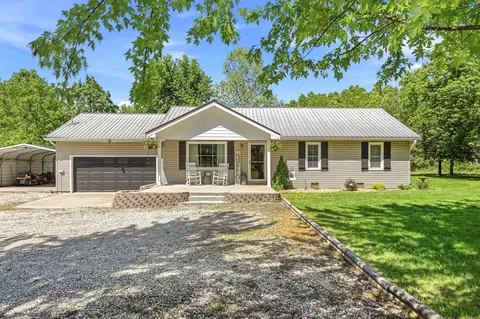 1105 New Hope Rd, Fordland, MO 65652
