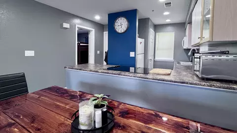 Dining - 515 Valley Vw #B101, Branson, MO 65616 photo 1 of 4