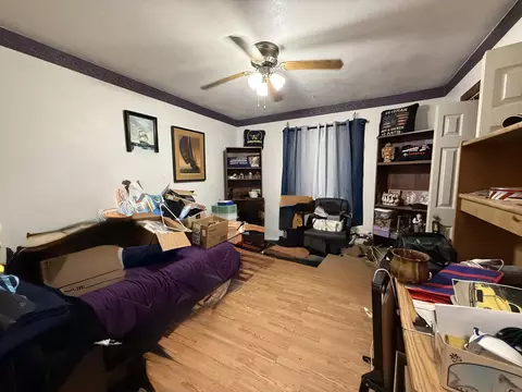 Bedroom - 1126 E Crest Dr, Houston, MO 65483 photo 2 of 3