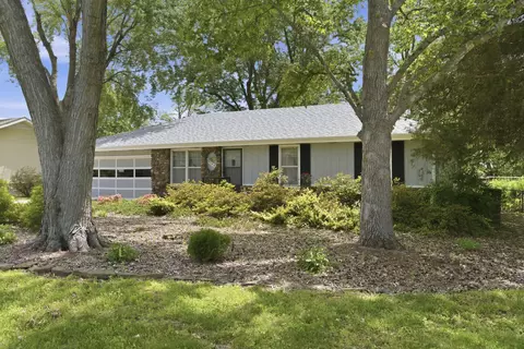 Exterior - 3140 W Wick St, Springfield, MO 65810 photo 2 of 10