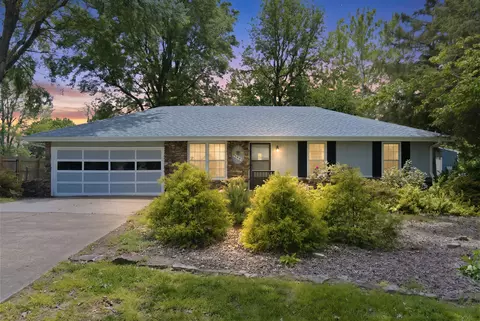 3140 W Wick St, Springfield, MO 65810