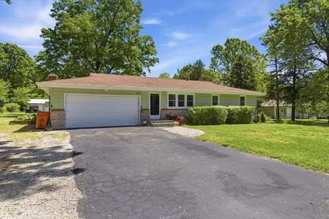 5174 S Farm Road 205, Rogersville, MO 65742