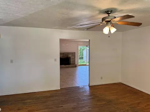 Living - 1317 E Cambridge St, Springfield, MO 65804 photo 2 of 7