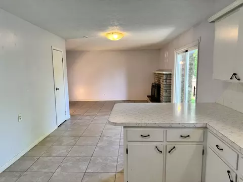 Living - 1317 E Cambridge St, Springfield, MO 65804 photo 7 of 7