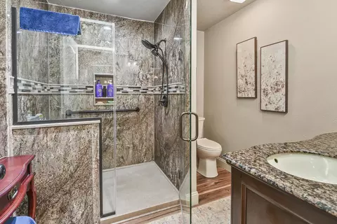 Bath - 150 The Bluffs 31-3, Branson, MO 65616 photo 1 of 3