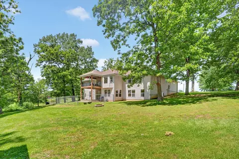 Exterior - 300 Alice Pl, Ozark, MO 65721 photo 5 of 6