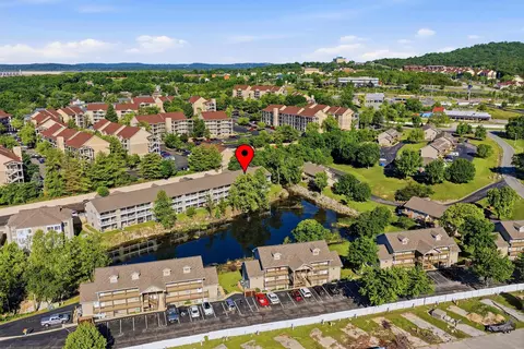 View/Area - 34 Golfshores Dr #3, Branson, MO 65616 photo 3 of 9