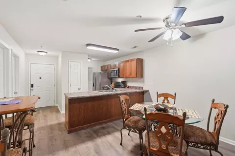 Dining - 34 Golfshores Dr #3, Branson, MO 65616 photo 2 of 2