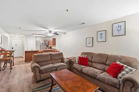 Living - 34 Golfshores Dr #3, Branson, MO 65616 photo 1 of 4