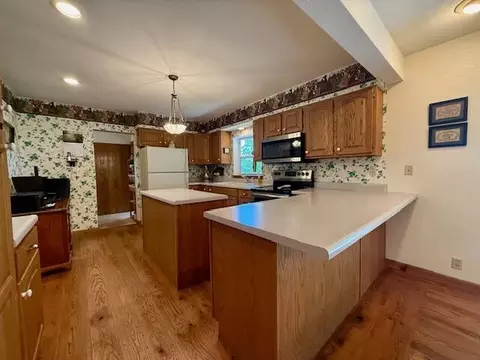 Kitchen - 786 County Road 434, Mountain View, MO 65548 photo 1 of 2