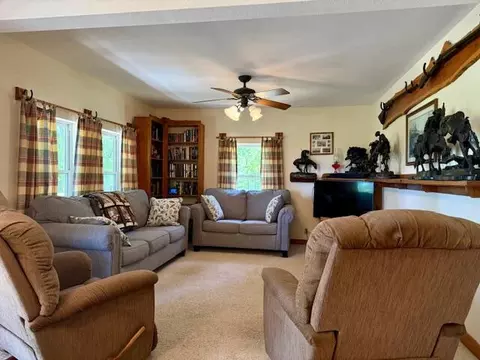 Living - 786 County Road 434, Mountain View, MO 65548 photo 1 of 4
