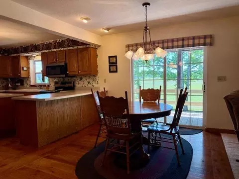 Dining - 786 County Road 434, Mountain View, MO 65548 photo 1 of 4