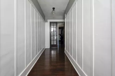 Entry Way - 627 S Market Ave, Springfield, MO 65806 photo 5 of 7