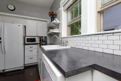 Kitchen - 627 S Market Ave, Springfield, MO 65806 photo 3 of 3