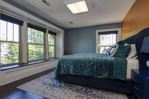 Bedroom - 627 S Market Ave, Springfield, MO 65806 photo 1 of 3