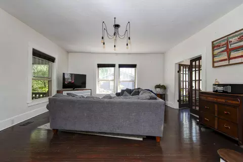 Living - 627 S Market Ave, Springfield, MO 65806 photo 1 of 1