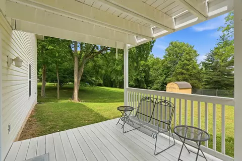 Exterior - 702 Wilshire Dr, Branson, MO 65616 photo 6 of 13