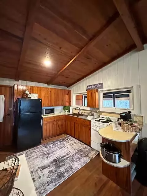 Kitchen - 23188 Farm Road 1245, Shell Knob, MO 65747 photo 1 of 1