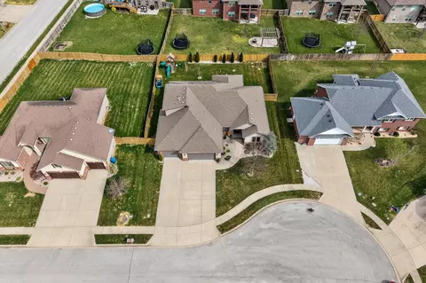 853 E Apollo Ct, Nixa, MO 65714 photo 2