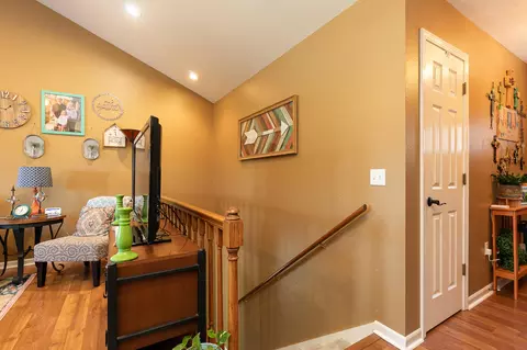 Entry Way - 660 Big Bear Ct, Marshfield, MO 65706 photo 2 of 2