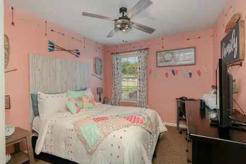 Bedroom - 660 Big Bear Ct, Marshfield, MO 65706 photo 3 of 8