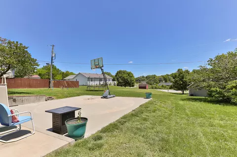 Exterior - 660 Big Bear Ct, Marshfield, MO 65706 photo 7 of 8