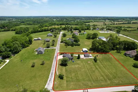 View/Area - 128 Green Oaks Dr, Ozark, MO 65721 photo 6 of 12