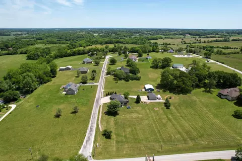 View/Area - 128 Green Oaks Dr, Ozark, MO 65721 photo 5 of 12