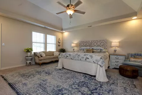 Bedroom - 128 Green Oaks Dr, Ozark, MO 65721 photo 2 of 7