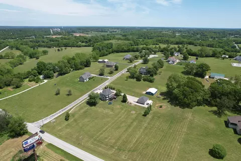 View/Area - 128 Green Oaks Dr, Ozark, MO 65721 photo 7 of 12