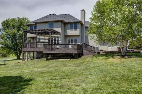 Exterior - 128 Green Oaks Dr, Ozark, MO 65721 photo 8 of 14