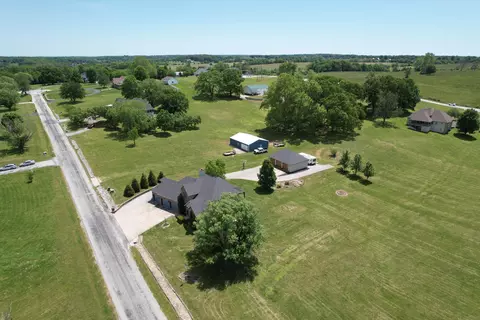 View/Area - 128 Green Oaks Dr, Ozark, MO 65721 photo 2 of 12