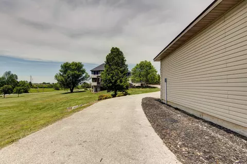 Exterior - 128 Green Oaks Dr, Ozark, MO 65721 photo 11 of 14
