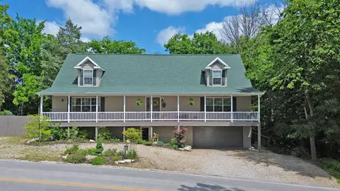 235 Iowa Colony Rd, Hollister, MO 65672